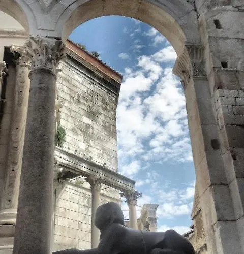 Mihaela Centre Appartement