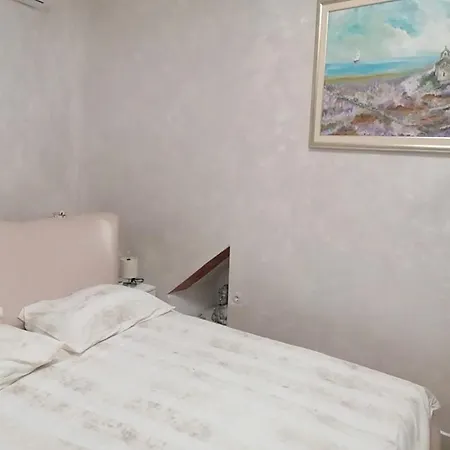 Apartment Mihaela Centre